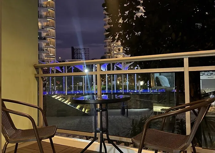 Azure Urban Resort-the Rustic Escape *