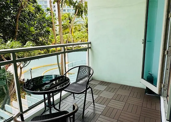 Azure Urban Resort-the Rustic Escape * Manila