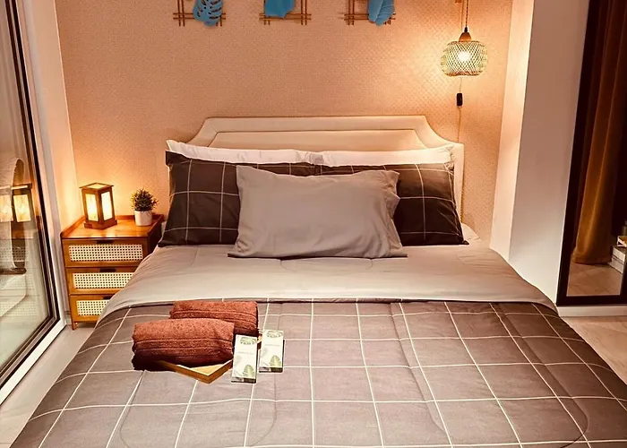 Azure Urban Resort-the Rustic Escape Apartamento